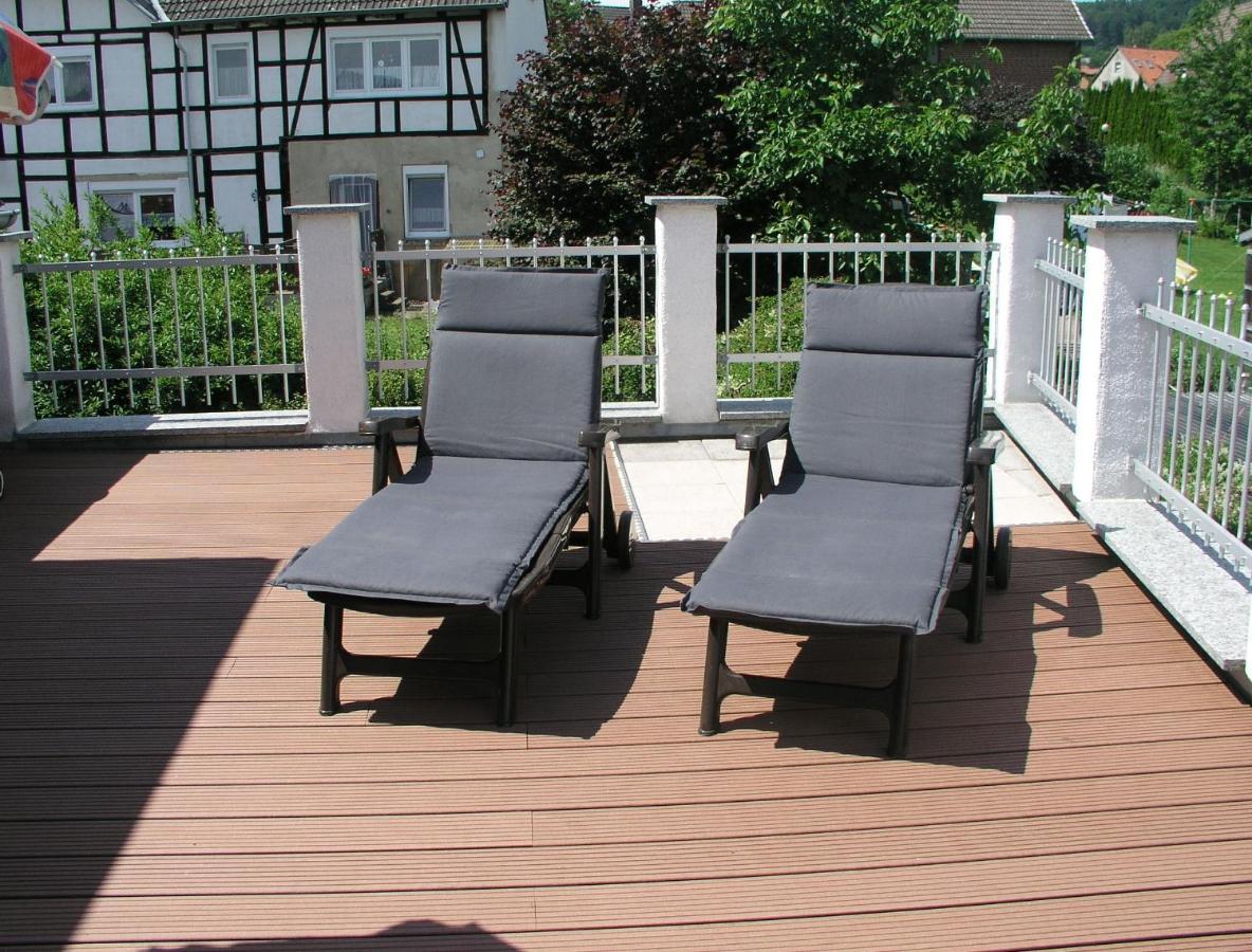Ferienwohnung Am Deister Mit Grossem Balkon シュプリンゲ エクステリア 写真